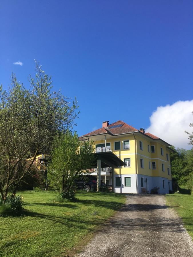 Ferienwohnung Am Bauernhof Strassonig Vulgo Hornis Moosburg Kültér fotó