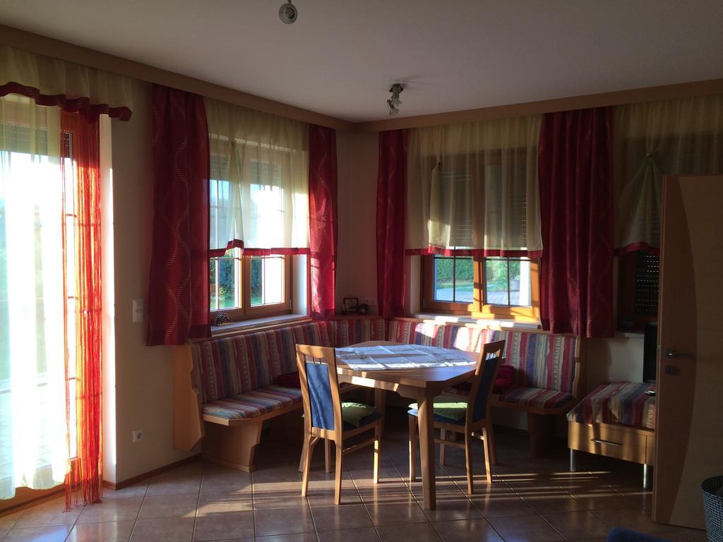 Ferienwohnung Am Bauernhof Strassonig Vulgo Hornis Moosburg Kültér fotó